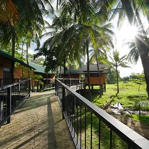 Isiwara Paura Bugged Hotel
